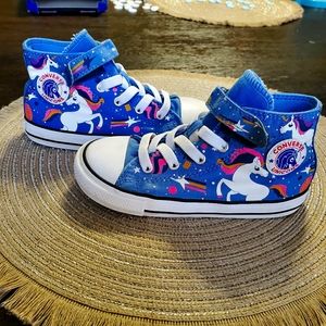 Unicorn converse Girls, used lightly.